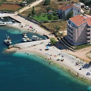 rezervovat zde